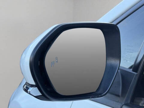 2021 Toyota Prius LE