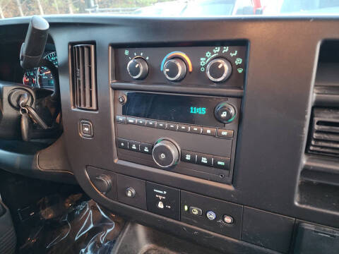 2023 Chevrolet Express 3500