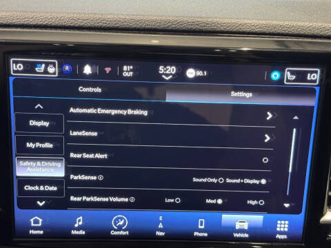 2023 Chrysler Pacifica Limited