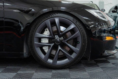 2021 Tesla Model S Plaid