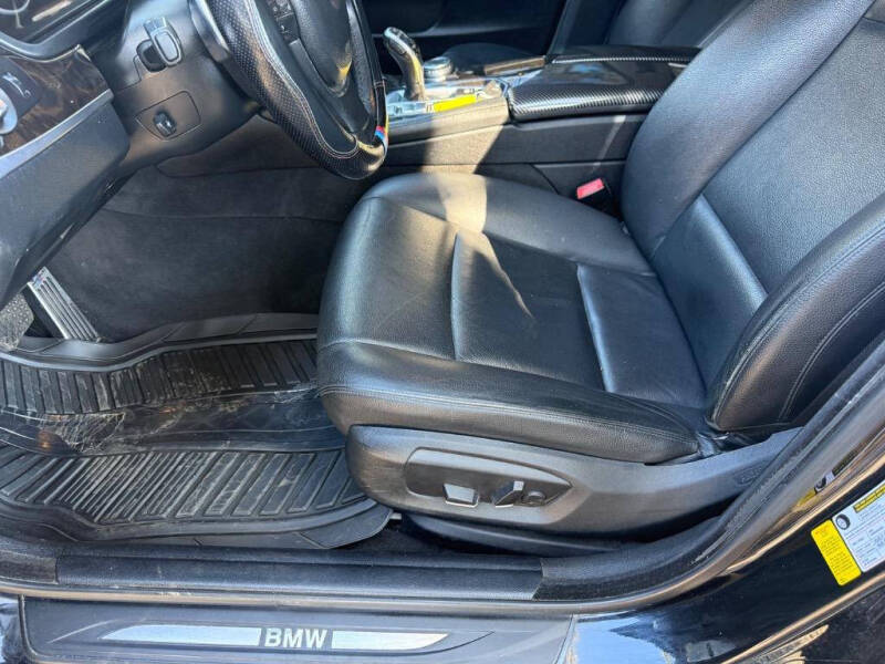 2016 BMW 5 Series 528i