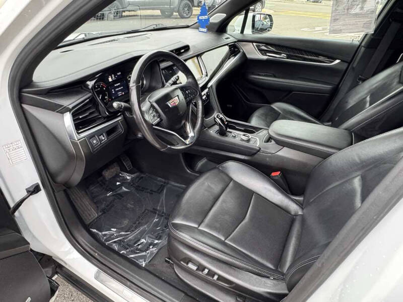 2023 Cadillac XT6 Premium Luxury