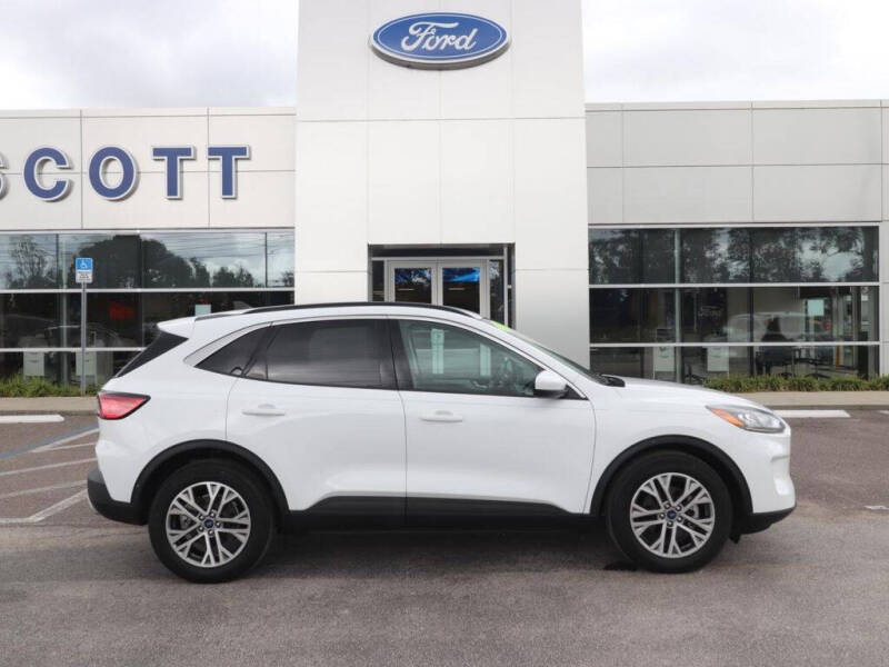 2022 Ford Escape SEL