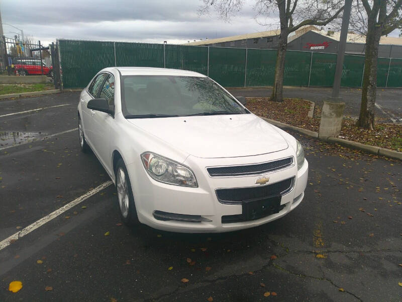 2009 Chevrolet Malibu Fleet photo 3