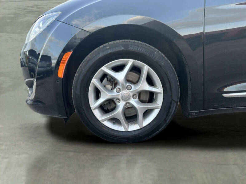 2020 Chrysler Pacifica Touring L Plus