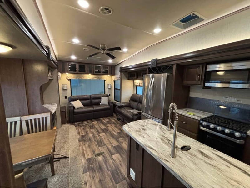 2018 Forest River Sierra