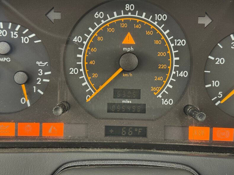 1995 Mercedes-Benz SL-Class SL 320