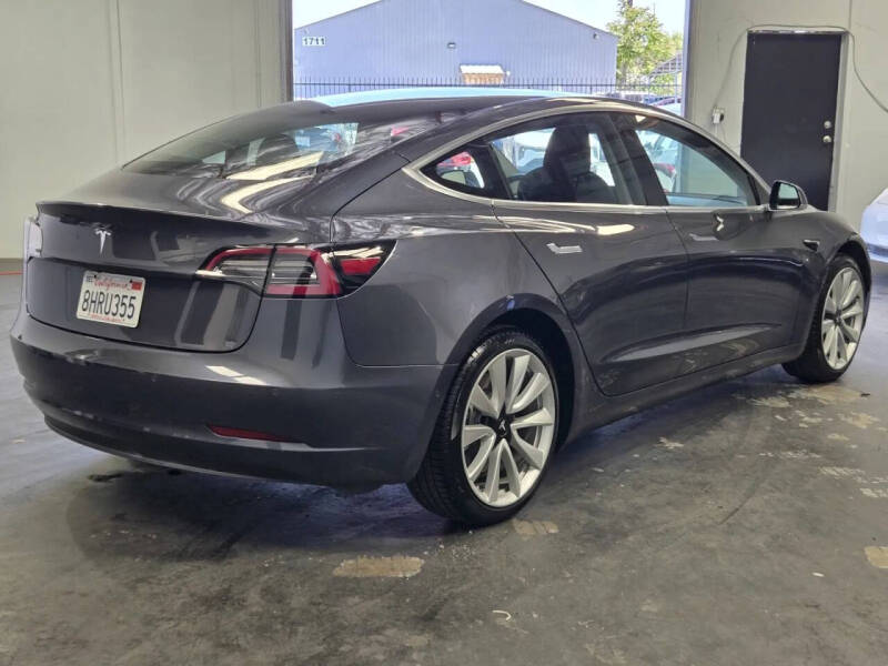 2018 Tesla Model 3 Mid Range