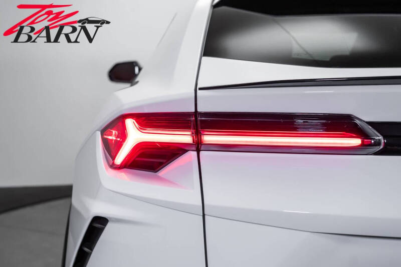 2022 Lamborghini Urus