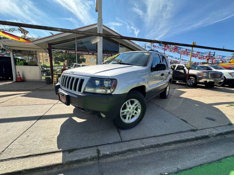 2004 Jeep Grand Cherokee Laredo photo 2