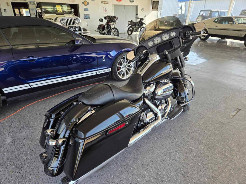2019 Harley-Davidson Street Glide