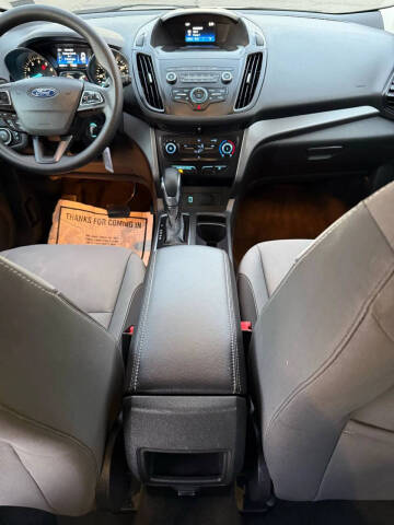 2019 Ford Escape S