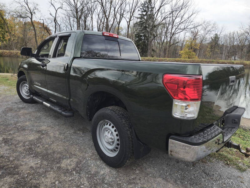 2011 Toyota Tundra Tundra Grade photo 7