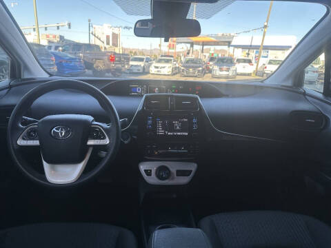 2018 Toyota Prius One