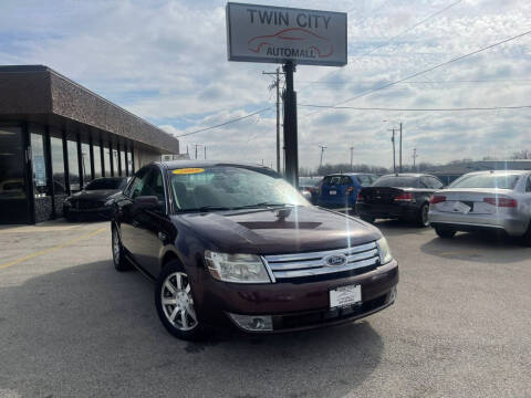 2009 Ford Taurus for sale at TWIN CITY AUTO MALL in Bloomington IL