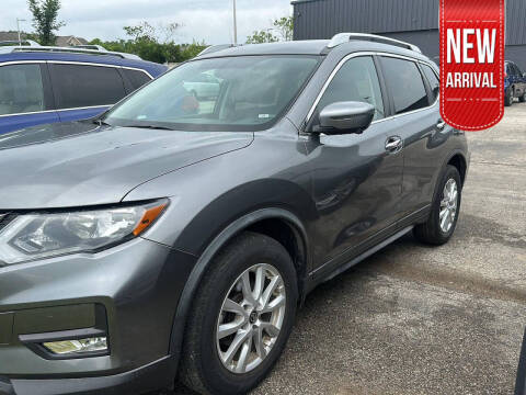 2018 Nissan Rogue for sale at Auto Center of Columbus in Columbus OH
