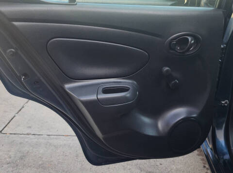 2017 Nissan Versa 1.6 S