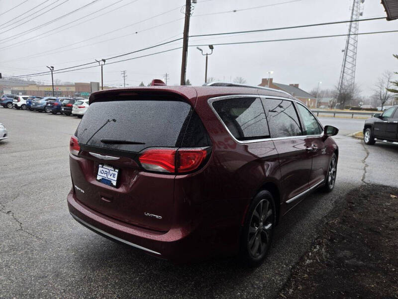 2017 Chrysler Pacifica Limited