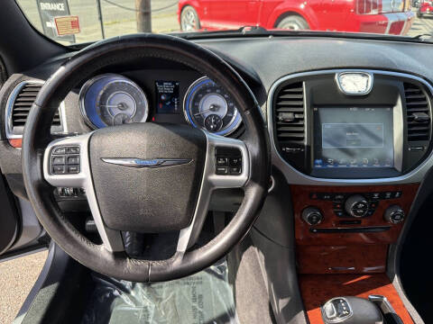 2013 Chrysler 300