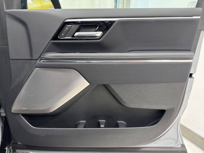 2025 GMC Sierra EV Denali