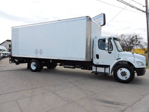 2012 Freightliner M2 106