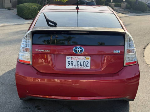 2010 Toyota Prius III