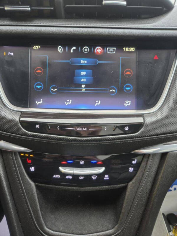 2017 Cadillac XT5 Premium Luxury