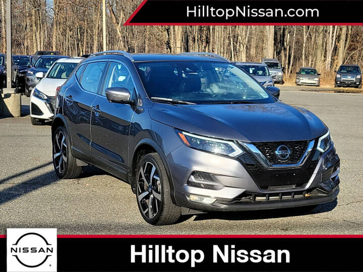 2020 Nissan Rogue Sport for sale at HILLTOP NISSAN in East Hanover, NJ