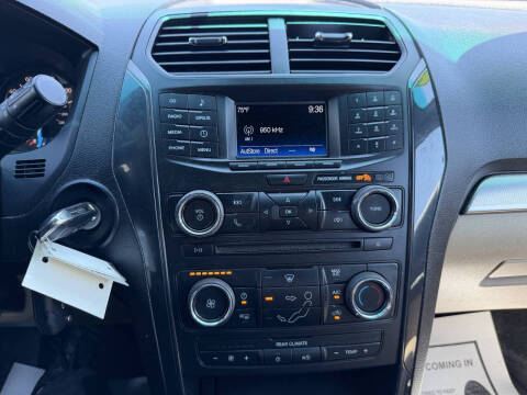 2017 Ford Explorer