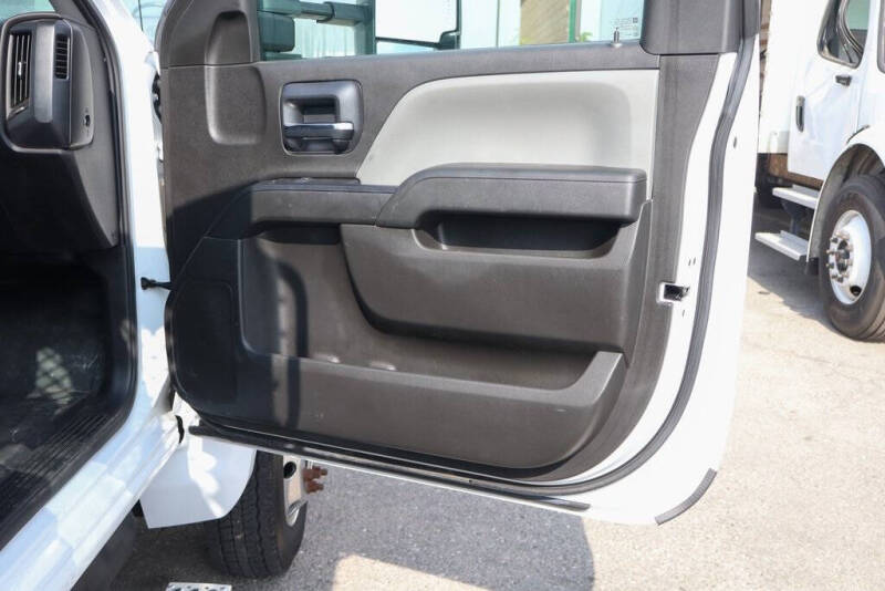 2021 Chevrolet Silverado 6500HD