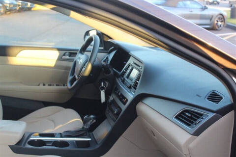 2015 Hyundai Sonata SE