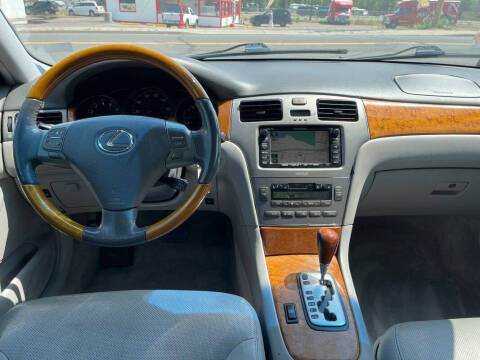 2005 Lexus ES 330