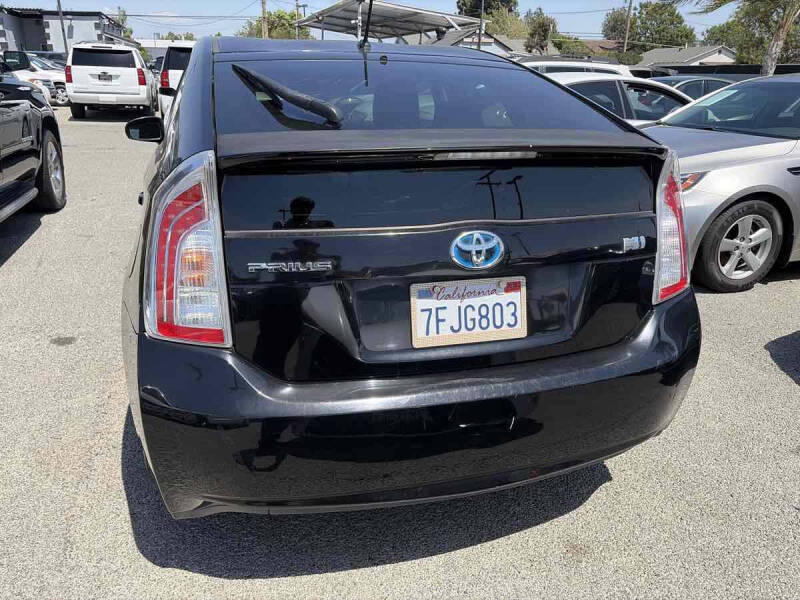 2014 Toyota Prius Three