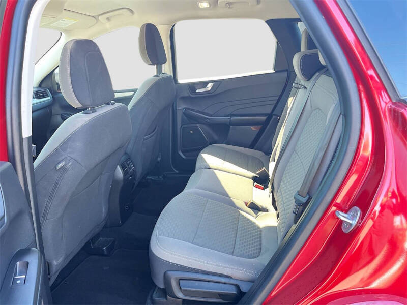 2021 Ford Escape Hybrid SE