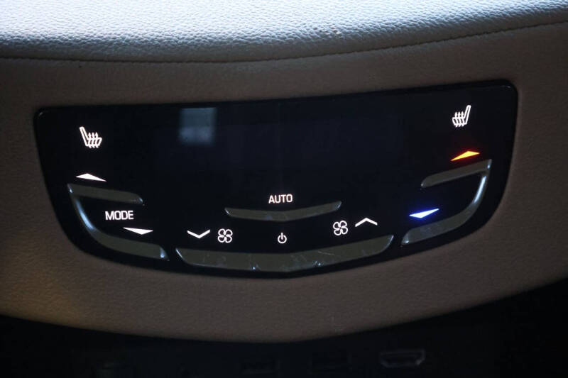 2019 Cadillac Escalade Platinum