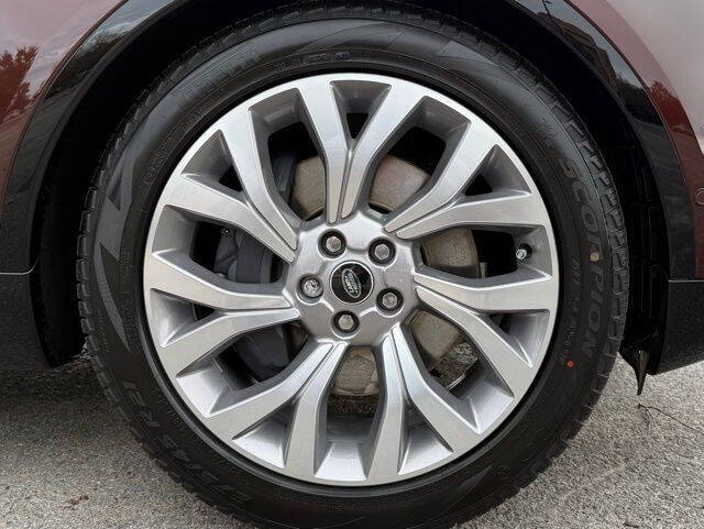 2026 Land Rover Discovery P360 Limited Edition