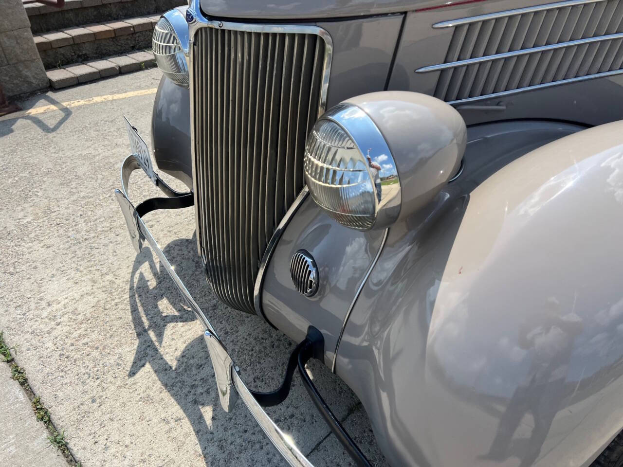 1936 Ford Custom 28