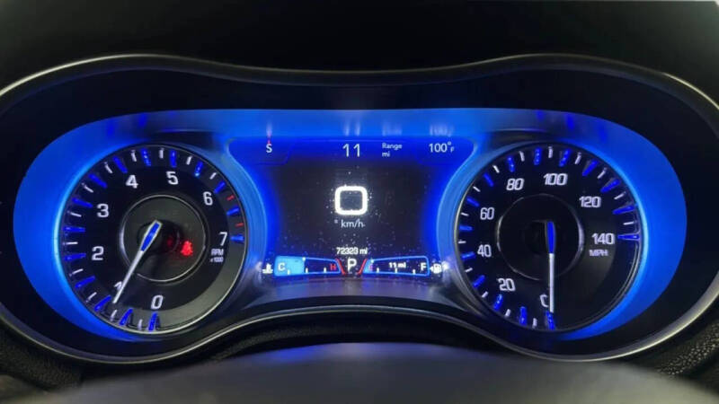 2021 Chrysler 300 Touring