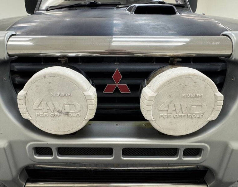 1995 Mitsubishi Montero