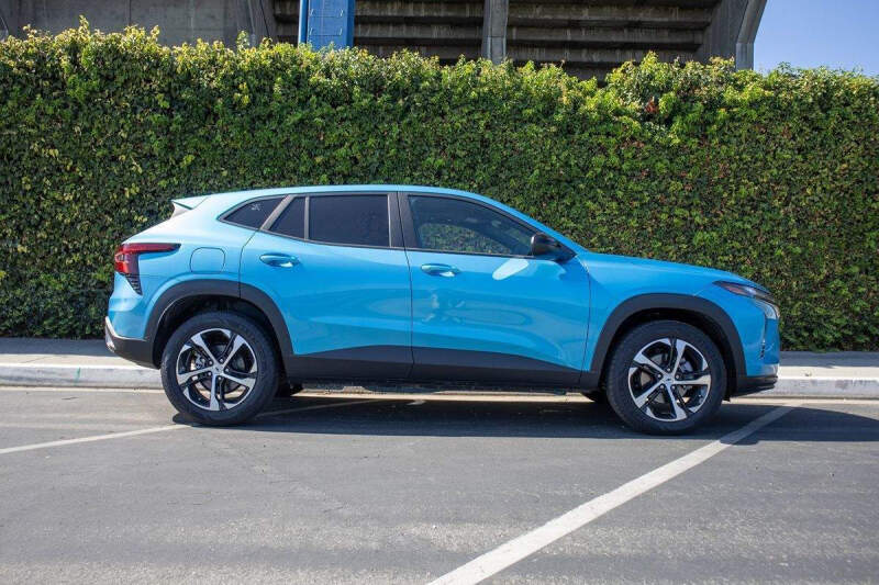 2025 Chevrolet Trax RS