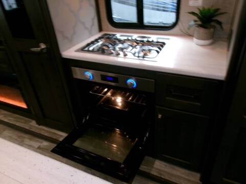 2021 Grand Design RV Reflection 303rls