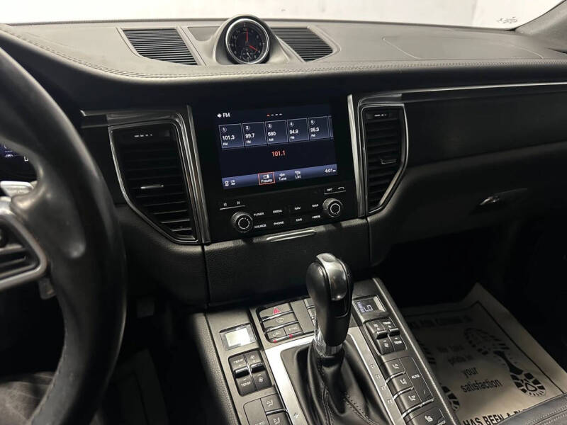 2018 Porsche Macan GTS