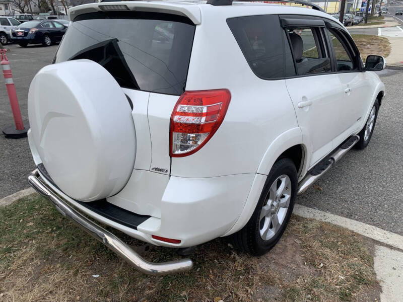 2009 Toyota RAV4 Limited