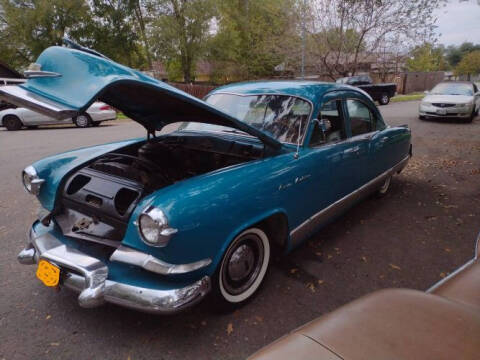 1953 Kaiser Manhattan