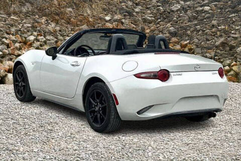 2016 Mazda MX-5 Miata Sport