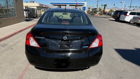 2014 Nissan Versa 1.6 S