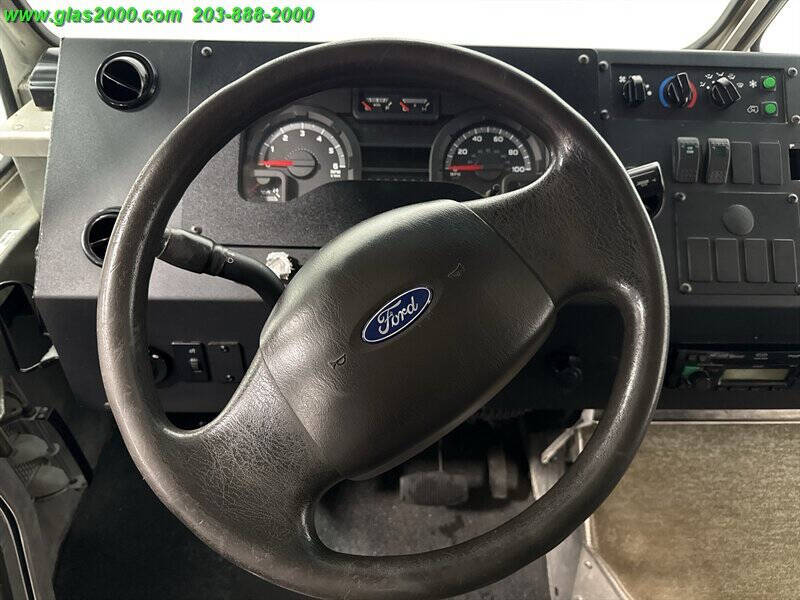 2014 Ford E-Series