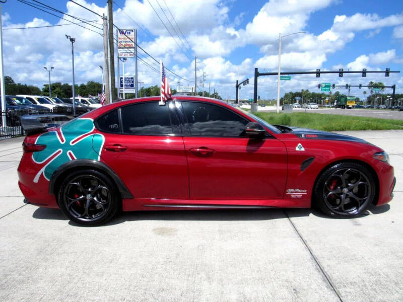 2017 Alfa Romeo Giulia Quadrifoglio