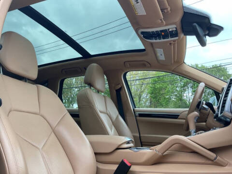 2016 Porsche Cayenne S