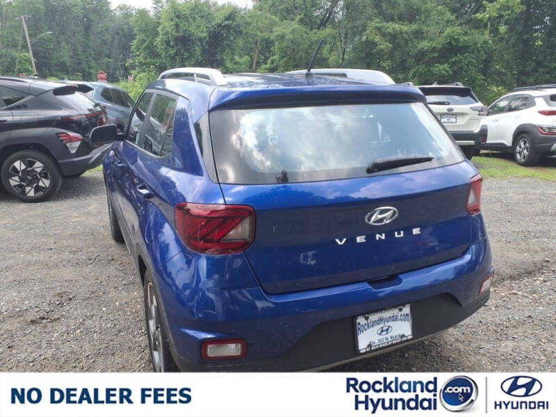 2024 Hyundai Venue Limited